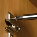 Este kit de furadeira/parafusadeira de 48V inclui duas baterias, uma caixa de ferramentas e acessórios.(A versão simplificada de 18V vem com uma única bateria e luvas) Como alternativa, você pode escolher um kit que inclui um carregador, uma bateria e um